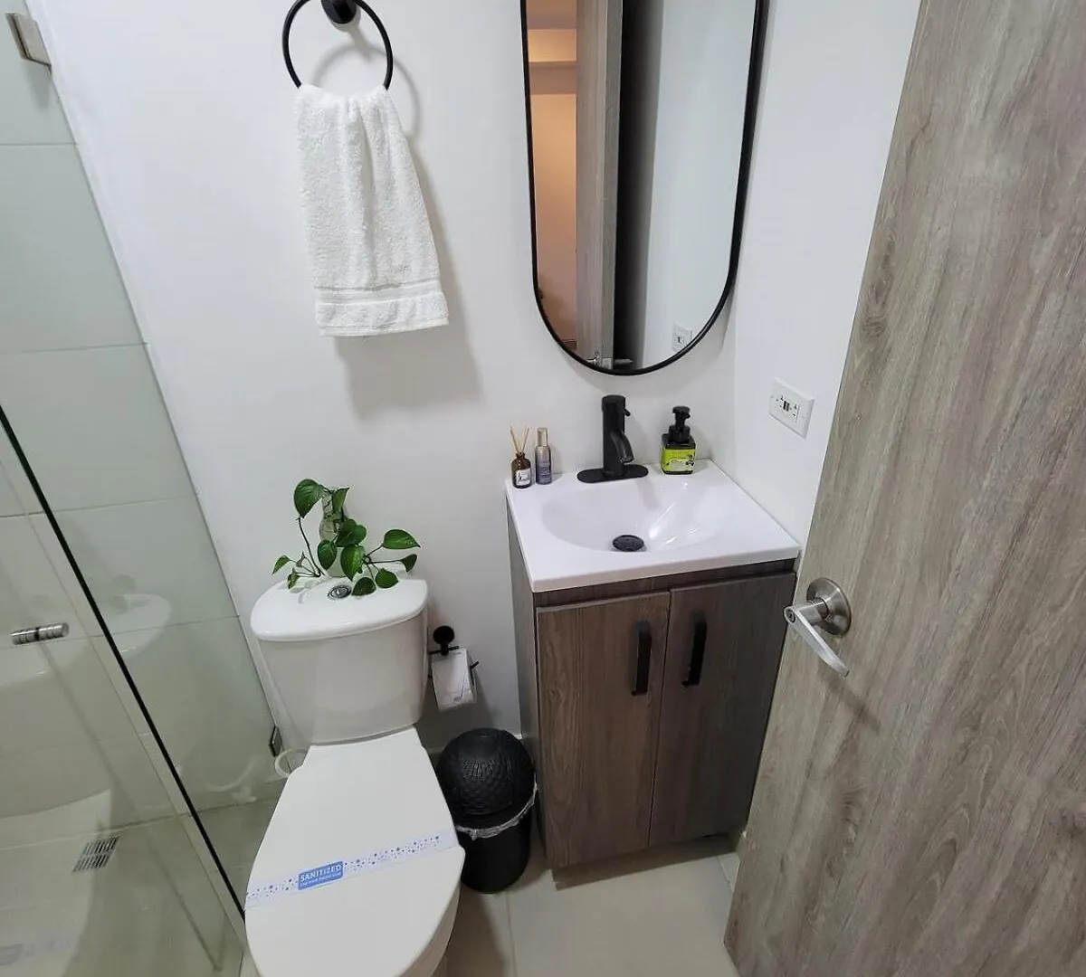 Apto Urbano Con Aire Privado Cool Bien Ubicado Medellín